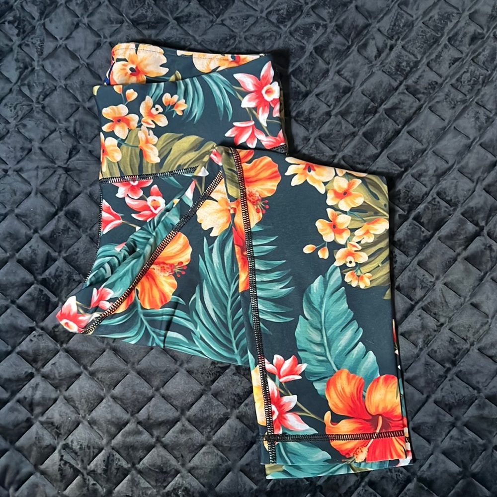 Aviator Nation WOMEN'S KAUAI CROP LEGGINGS - CHARCOAL